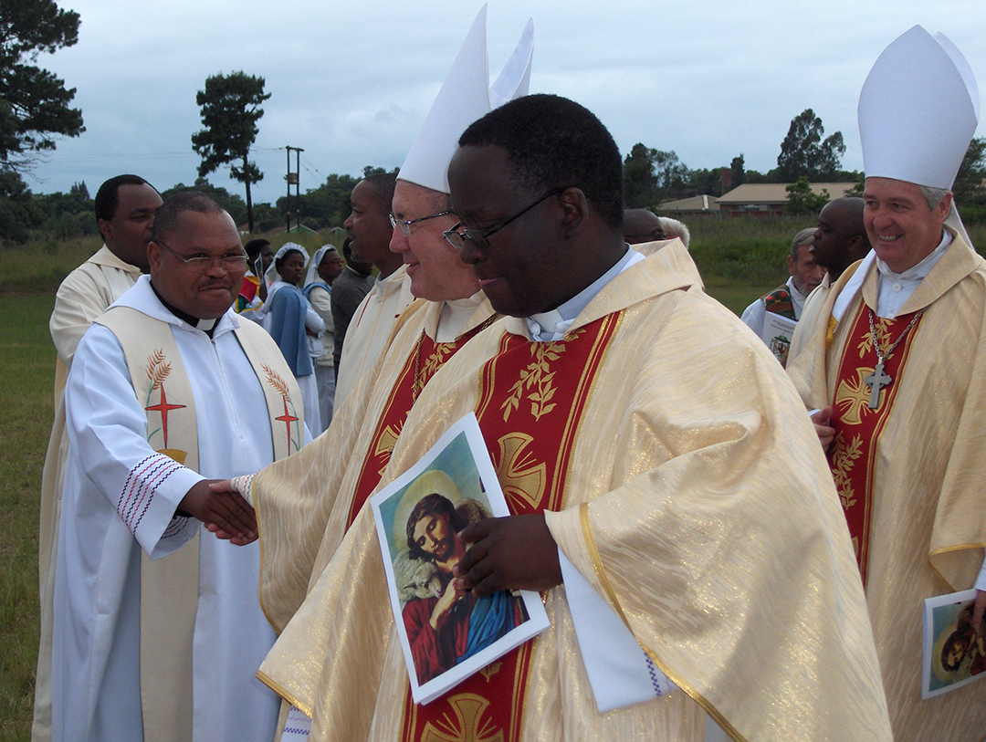 Bishop of Kokstad, William Slattery, in a gathering of Bishops and clerics. Credit: Mariano Pérez MCCJ.